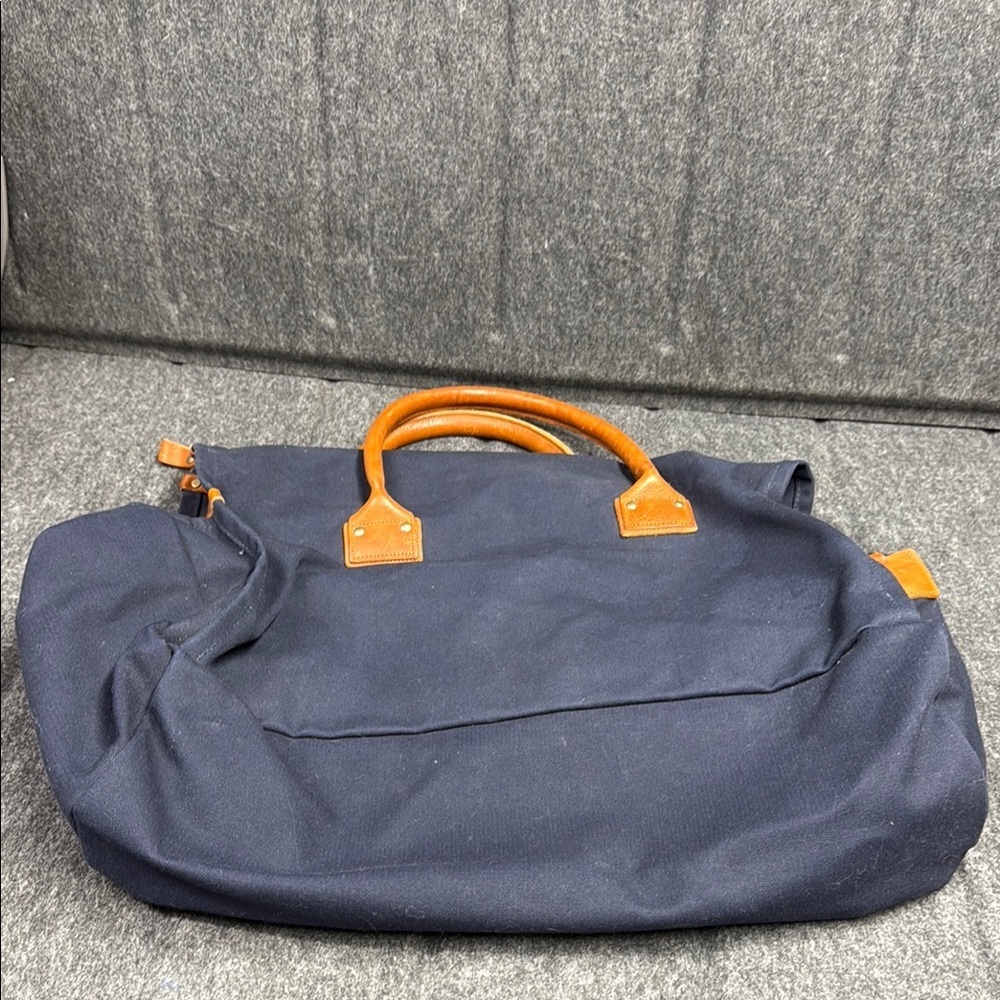 Lands' End Navy  and Tan Duffel with Timeless Design.  20x10x8 - Picture 3 of 4